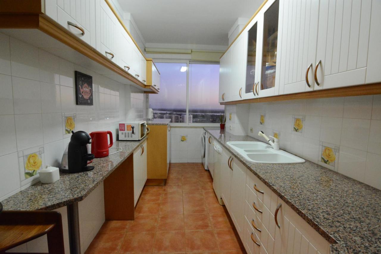 Wonderful View In The City Center Faro Exterior photo